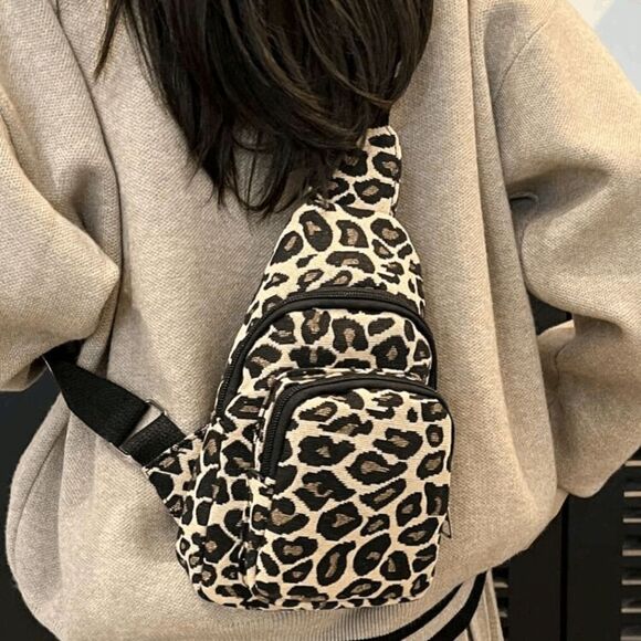 *Brand New* Ladies Leopard Crossbody Bag - Picture 4 of 8